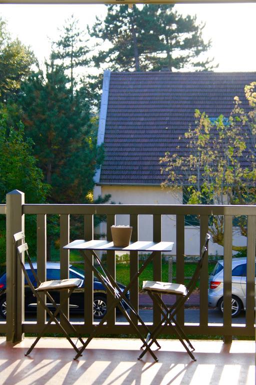 Appartement Le Clos De Sablier Tourgéville Szoba fotó